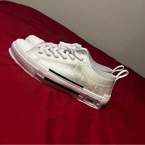 Dior B23 converse